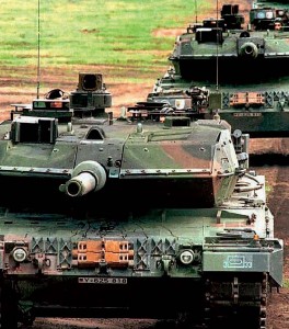 Panzer rollen duch Afghanistan